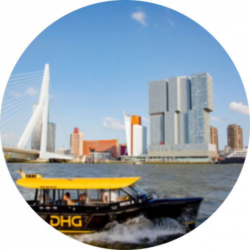 maritime – Rotterdam Photo by Iris van der Broek.